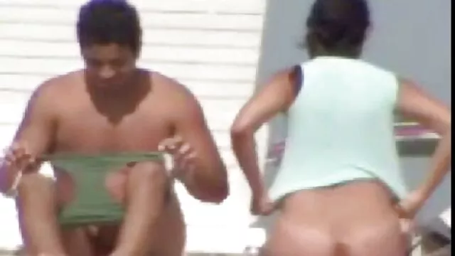 Miễn phí khiêu dâm, không giấy đăng ký  Khỏa thân Blondie đi xung quanh sex nhật mới khách sạn và làm tình với một anh chàng da đen trong hậu môn