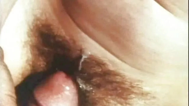 Miễn phí khiêu dâm, không giấy đăng ký  Hậu môn già da ngăm sex online nhat đen, trên ghế