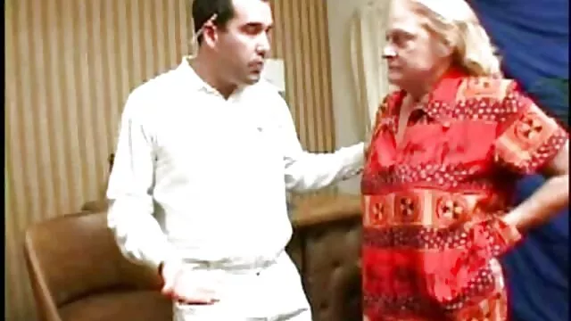 Miễn phí khiêu dâm, không giấy đăng ký  Cô bé hút khách hàng của sex nhat ban ngan mình là lớn