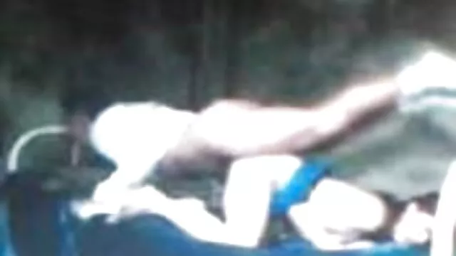 Miễn phí khiêu dâm, không giấy đăng ký  Hai cô đồi trụy cô gái đã tổ chức một quan phim sex nhật bản mới hệ với một người đàn ông trẻ,